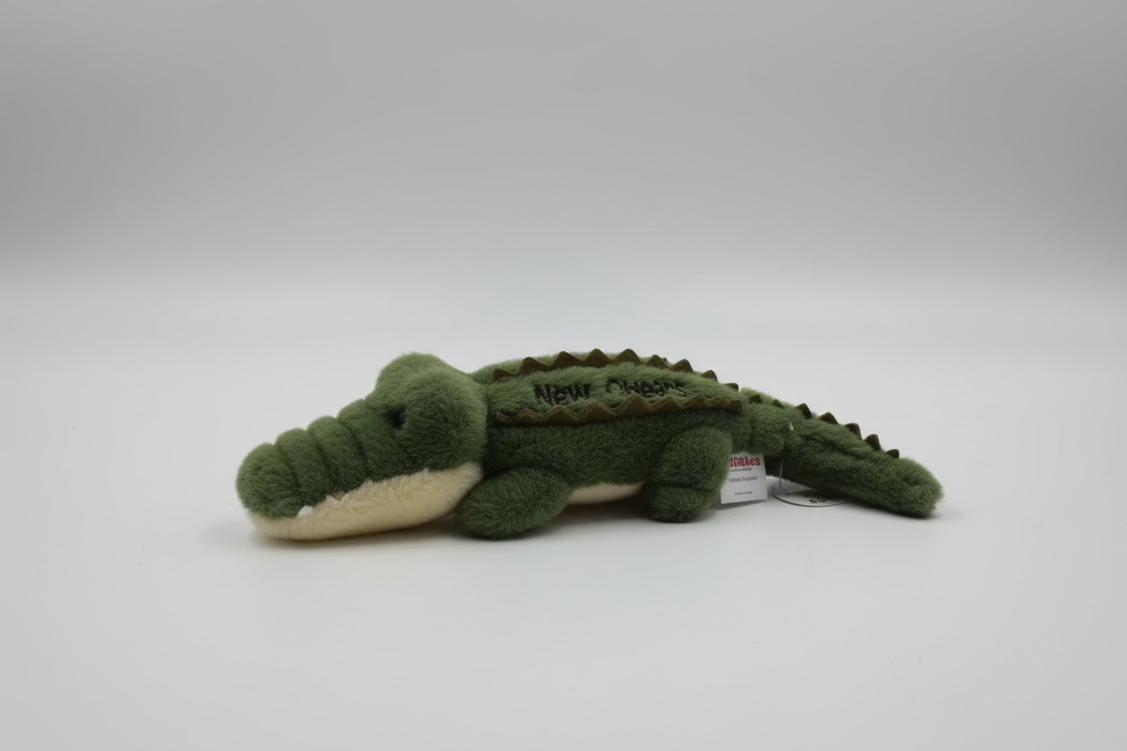 SM FLUFFY GATOR 8 INCH