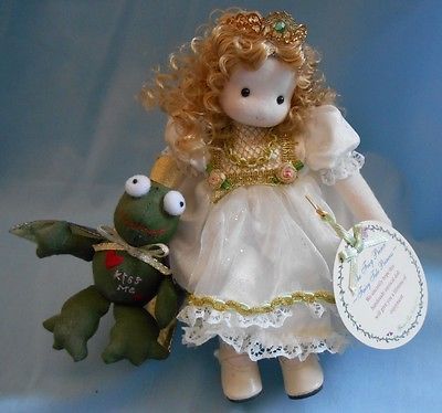 THE FROG PRINCE, PRINCESS MUSICAL DOLL