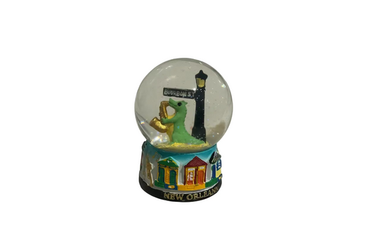 SMALL ALLIGATOR WATER GLOBE