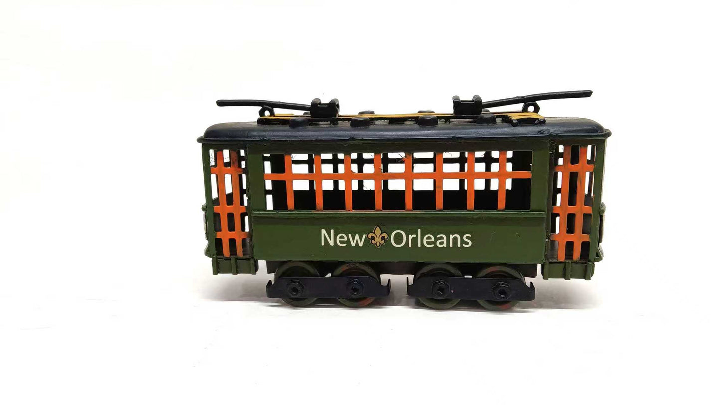 GREEN SMALL STREETCAR