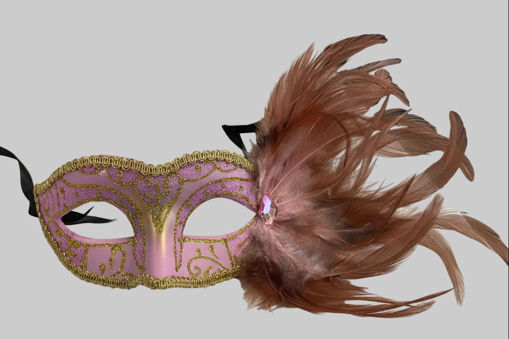 MARDI GRAS FEATHER YELLOW TRIM