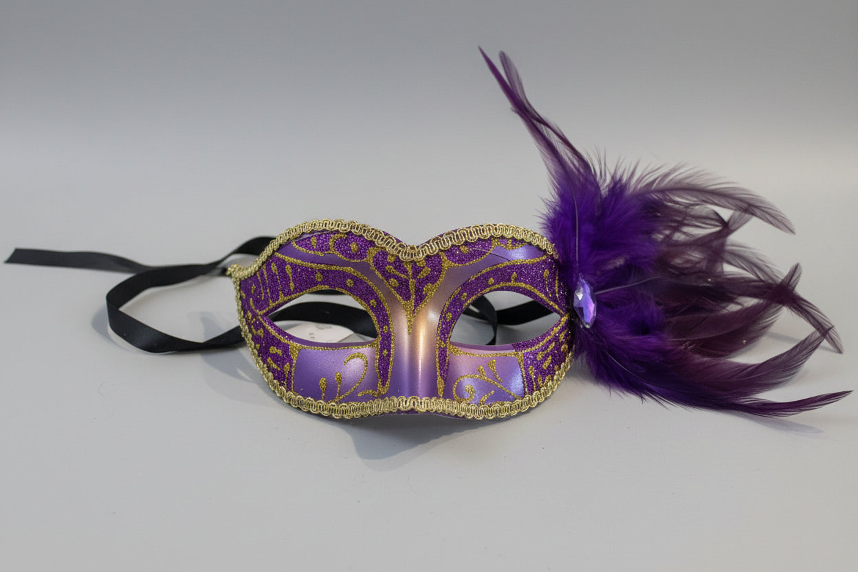 MARDI GRAS FEATHER YELLOW TRIM