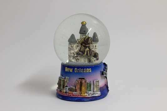 BIG SNOW GLOBE